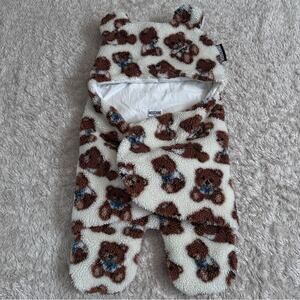 Moschino Cozy Teddy Bear Patterned Sherpa Baby Onesie